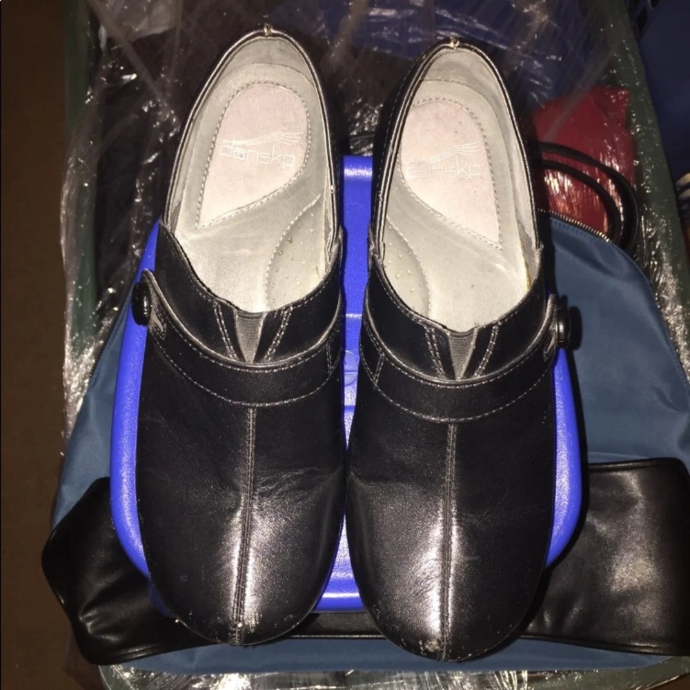 Dansko nursing shoes